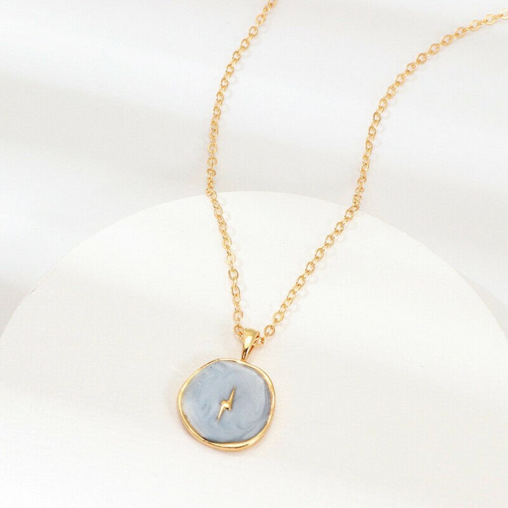 New Gold Lightning Bolt Pendant Neck…
